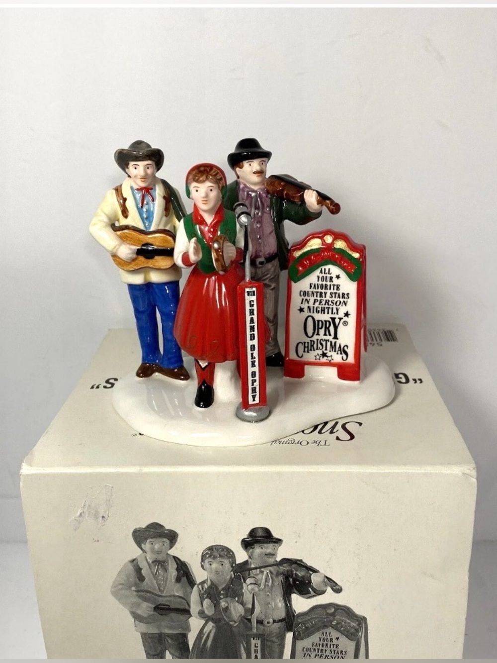 Vintage Department 56 Grand Ole Opry Carolers #54867 Dept 56 Snow Village